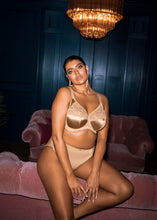 Lade das Bild in den Galerie-Viewer, Bügel-BH "Cate" | hazel | Elomi